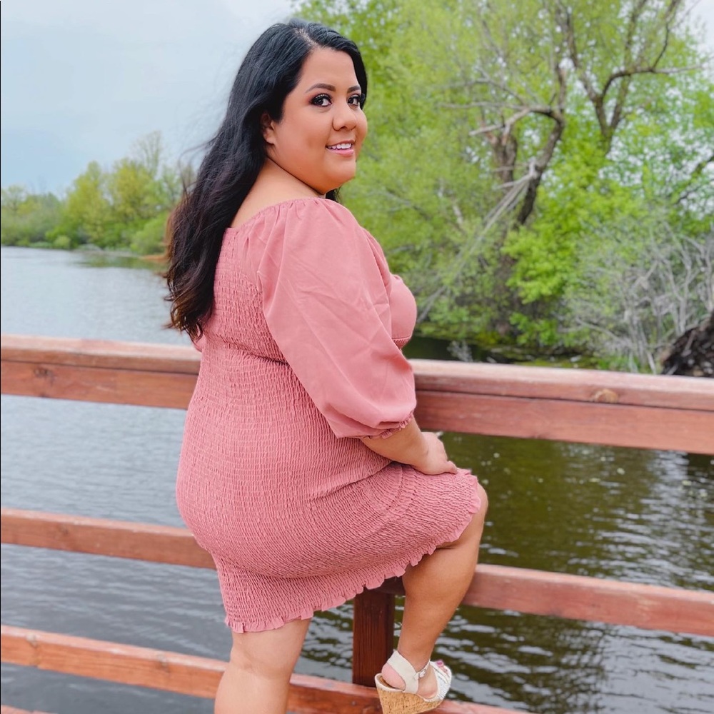 PLUS SIZE Beautiful Half sleeve dress